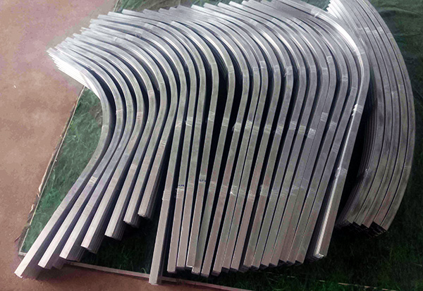 彎弧加工彎弧內(nèi)直徑（半徑）有哪些規(guī)定，你都做對了嗎？